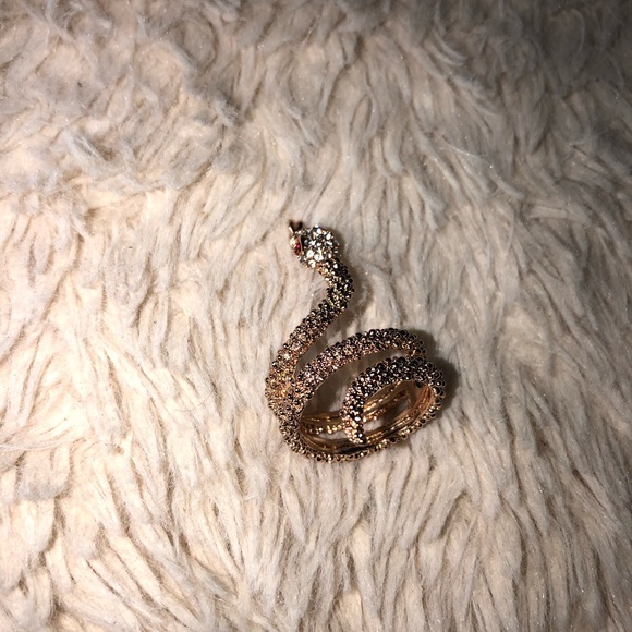 Rose Gold Crystal Snake Ring (NEW) - Picture 5 of 6